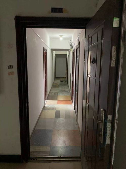 长沙群租房的烦恼 1套房改成7个单间出租,存在的隐患无法避免